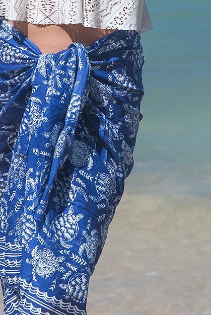 Fireworks Turtle Printed Cotton Sarong Pareo