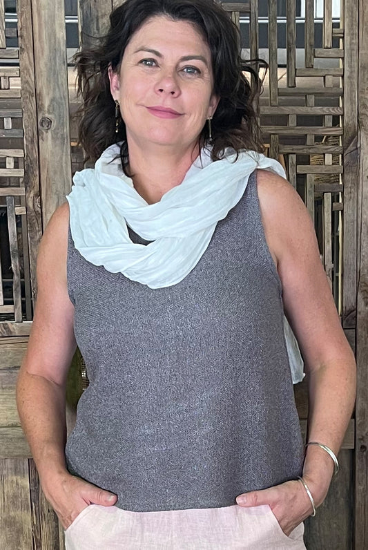 Valento Linen Scarf