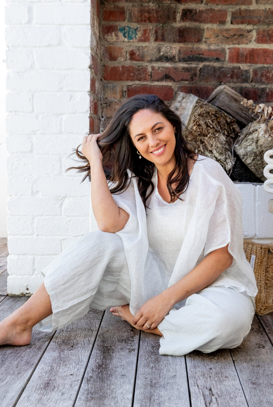 Capri Pants in Pure Linen