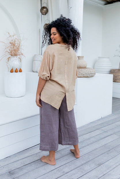 Capri Pants in Pure Linen